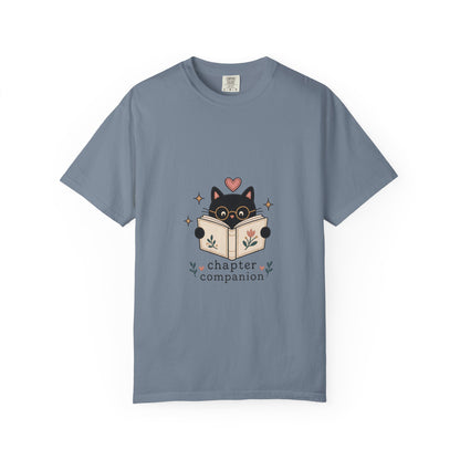 Chapter Companion – Cat Reading T-Shirt