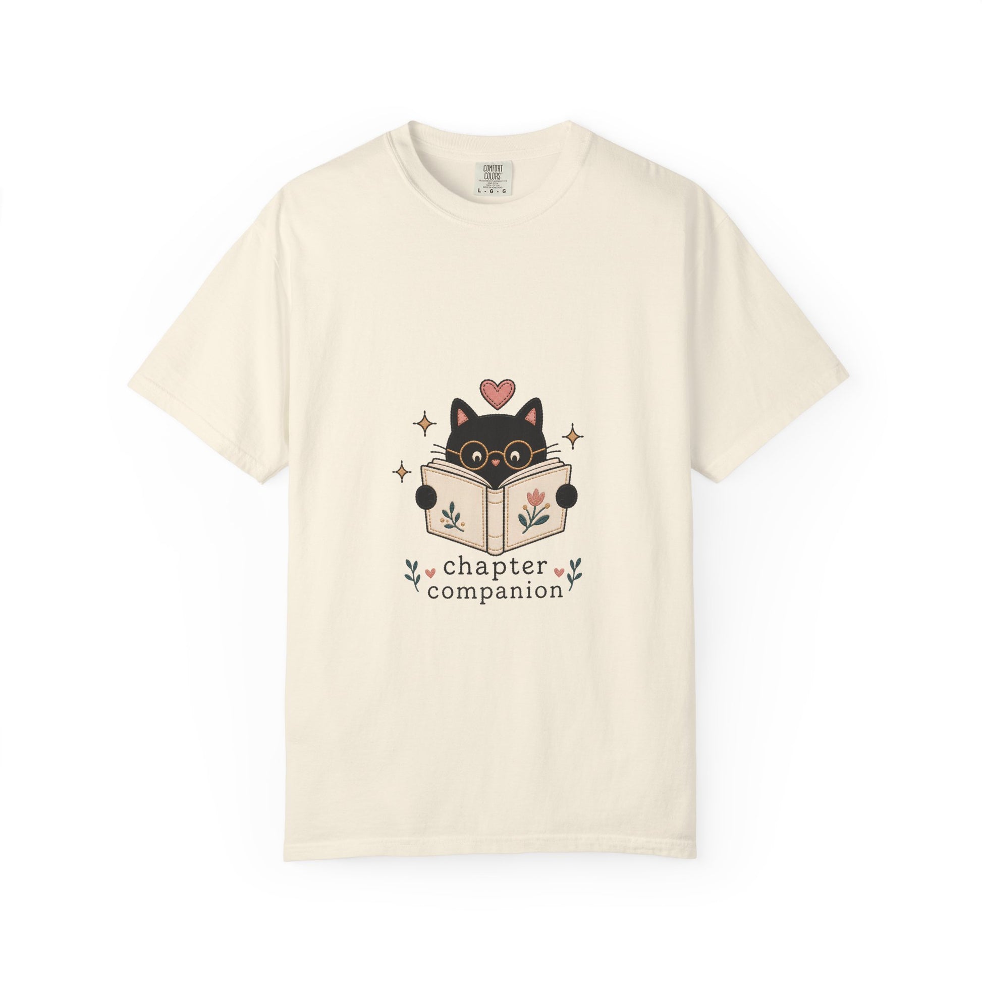 Front view of the ivory Chapter Companion vintage cat lover T-shirt by Flourish Creation Labs.